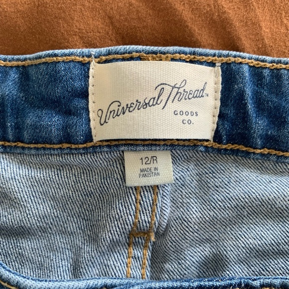 Universal Thread High Rise Straight Jeans - Picture 5 of 6